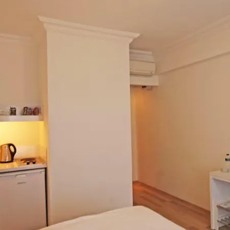 Gnc Aparthotel